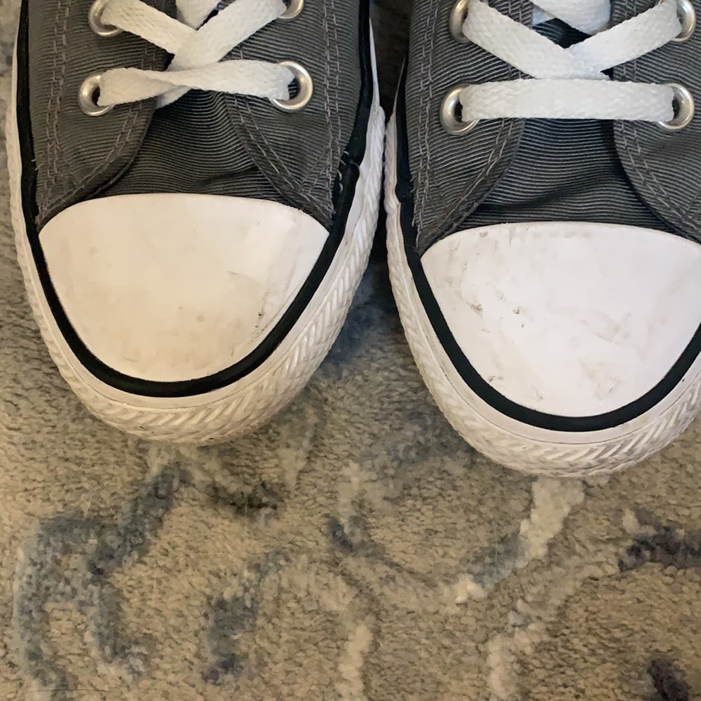 Grey Converse - Picture 4 of 4